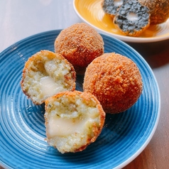 バジルリゾットnoひとくちモッツァレラチーズボール