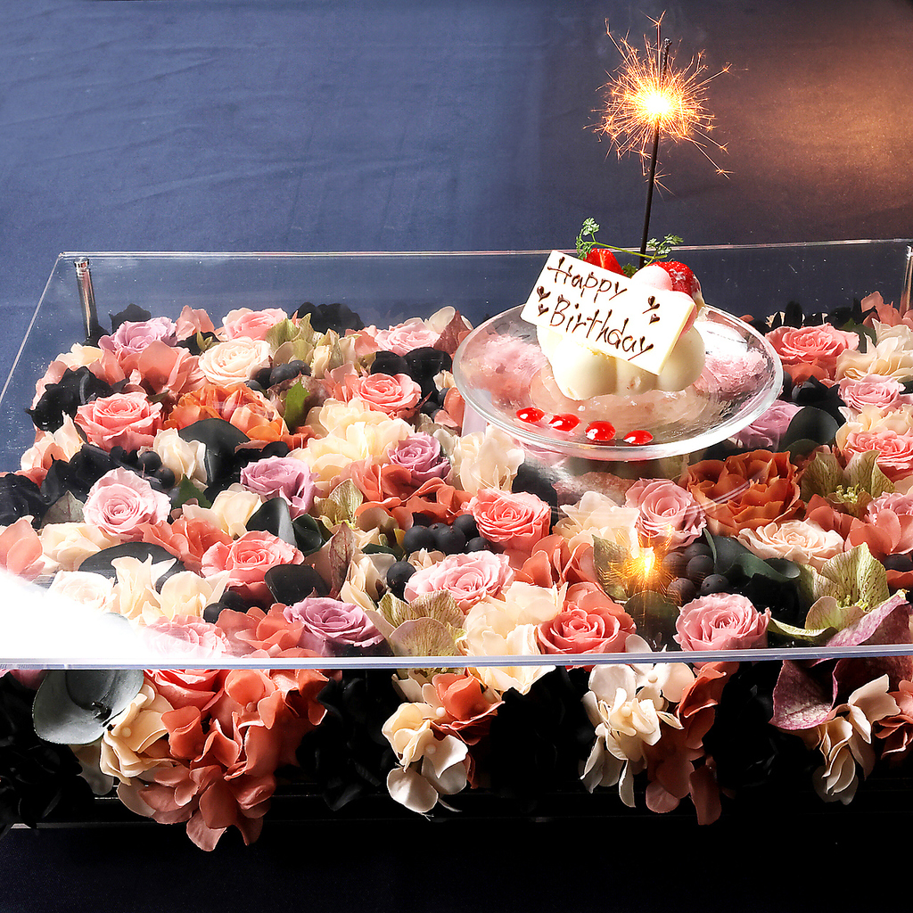 デザートを+2,500円で「特製フラワーBOX付メッセージ入りデザート」に変更OK♪