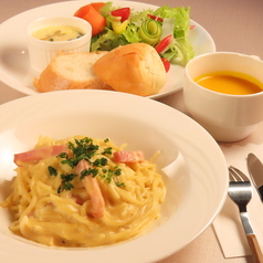 カフェダイニング&バー Licona リコナの特集写真