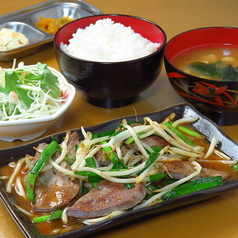 レバニラ定食