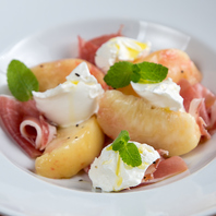【旬を味わう♪生ハムとマスカルポーネ】