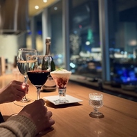 ロマンチックな夜景を一望！個室完備でデートにも◎