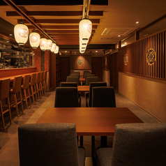 【貸し切り】中野周辺の会社の方からのご要望にお応えして店舗まるごと貸し切りのプランをご用意しました。大人数貸し切り対応可能な個室で忘年会や歓送迎会、新年会にどうぞご検討ください。貸し切りですので周りのお客様のことをお気になさることなく宴会可能。ご予約に関するご予算やご要望はお気軽にご相談下さい。