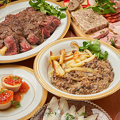 イクラバル ロシアンビストロのコース写真