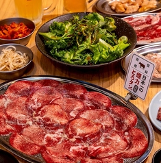 【120分飲み放題付き】煙力宴会満足コースは「とろタン」など全13品が楽しめてボリューム満点！の写真