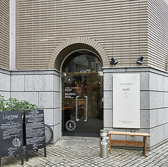 【貸切は着席時35名、立食時50名までご利用いただけます】