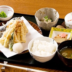 天ぷら割烹 うさぎのおすすめランチ1