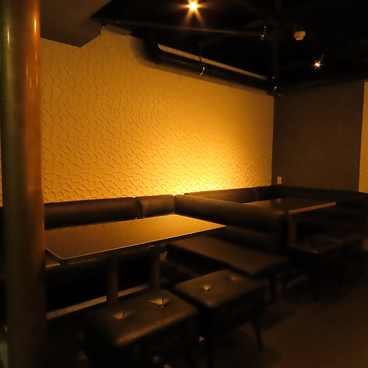 朝まで麻辣湯 マーラータン と火鍋 栄住吉店の雰囲気1