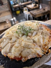 [期間限定]トルコナス{白茄子}とピリ辛サラミとのGinger Pizza