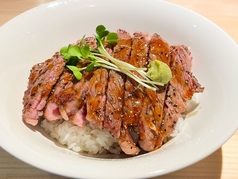 ライトステーキライス(牛肩ロース75g)