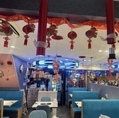鴨阪阪 総本店の雰囲気2
