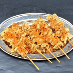 皮パリ串（赤）　１本