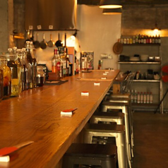 カウンター席※満席の場合、お席が空くまで立ち飲みでのご利用もOK