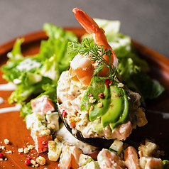 海老とアボカドのタルタルサラダ　S