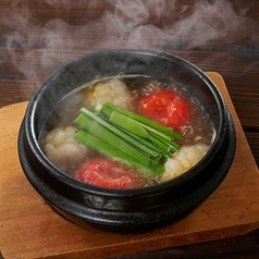 行者菜と牛モツの白チゲ