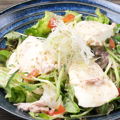 蒸し鶏と豆腐のバンバンジーサラダ