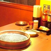 炭火焼肉屋さかい 富士本市場店の雰囲気3
