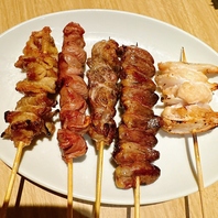 焼鳥、当店自慢のたれは３０年継ぎ足し秘伝のたれ！