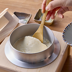 《ならびや名物》目の前で仕上げる出来立て豆腐