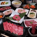 とうがらし、みすじ等の高級部位も充実。お酒と良く合います。