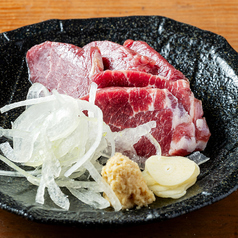 熊本名物 馬刺し