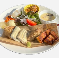 ランチ　うなぎプレート