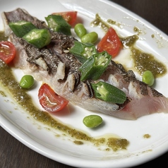鮮魚の炙りカルパッチョ 大葉のヴィネグレットソース