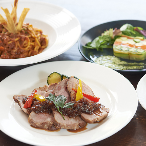 Cafe&Dining Eau de Vie I[hB[