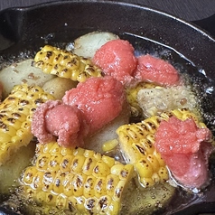 明太子と焼きトウモロコシのアヒージョ