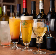 白ワインのボトルメニュー。豊富なワインをご用意。