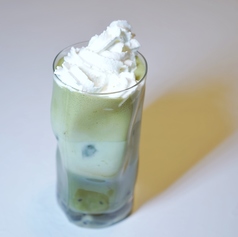 若葉雪山 (抹茶milktea)