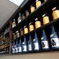 厳選した日本酒＆ウイスキーこだわりの一杯を料理と共に