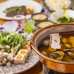 柚子香る鯛と大葉の梅肉のせいろ蒸し~鰹と昆布出汁割ポン酢~