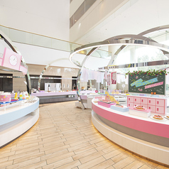 ヒルトン東京ベイ ラウンジ オーの雰囲気1