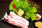 「芋豚と10種類野菜のサムギョプサル1880円(税抜)」