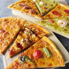 自家製生地で作るフワサクッ！pizza♪1カット150円～