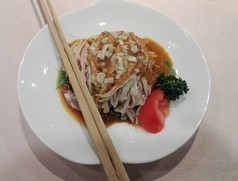 むし鶏の胡瓜の細切、ピリカラすりゴマソースかけ