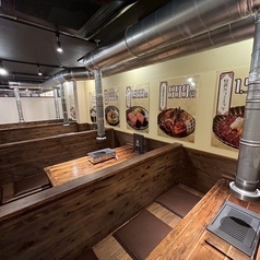 焼肉こじま 離れ 大阪北巽の雰囲気2