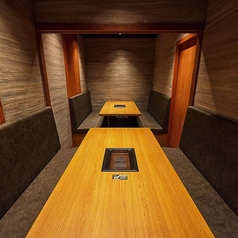 7~8名様用の完全個室です。