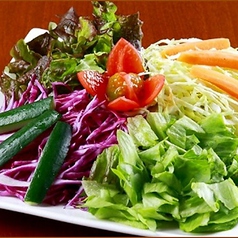 新鮮な野菜とグリーンサラダ（イタリアンドレッシング）【Fresh Green Salad】