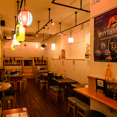 焼鳥パーラーゴウ 沖縄平和通り店の雰囲気1