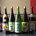 【創作和食に合った各種ドリンク】当店自慢の創作和食にマッチする厳選した地酒や焼酎を取り揃えました。新鮮なお刺身や焼き鳥などにぴったりな日本酒は良いアクセントとなってお食事を豊かに◎種類豊富なドリンクの飲み放題プランもご用意しております。アラカルトでもコースでも和情緒溢れる完全個室にて素敵なお食事を♪