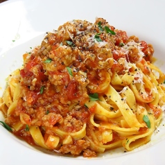 濃厚ボロネーゼパスタ