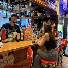 カウンターにガールズが集まるお店♪