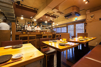 和情緒溢れる空間で海鮮料理を堪能