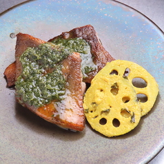 食欲をそそる逸品をご提供します