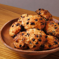 真心をこめた特製スイーツ。心に幸せのひとしずくを