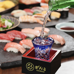 厳選の日本酒。料理を引き立てる極上の一杯