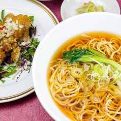 ユーリンチーとあっさり中華麺