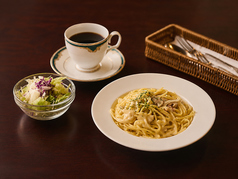 カルボナーラSET（ドリンク・サラダ付）